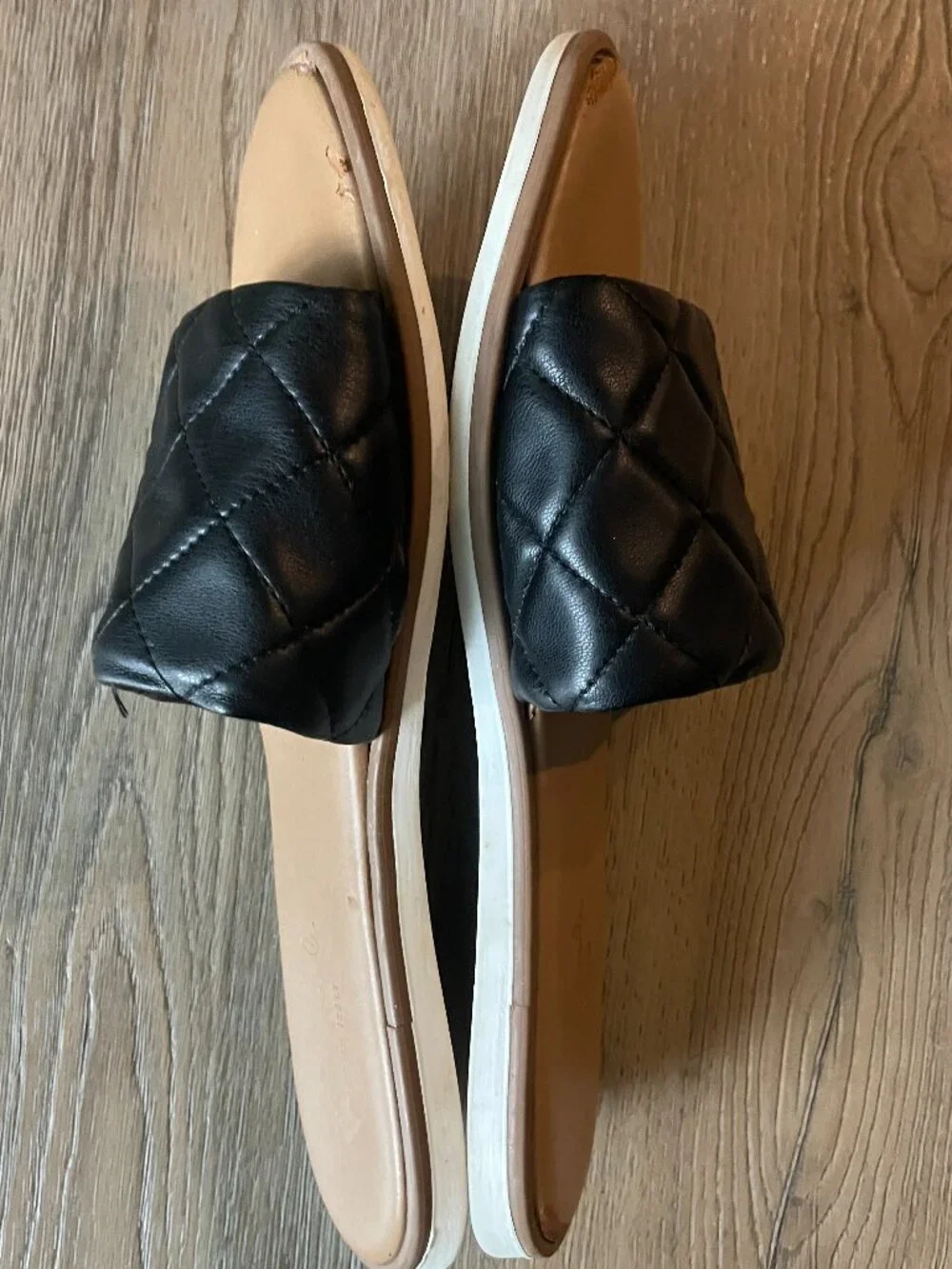 Mila Paoli Womens 9 Shoes Italian Padded Quilted Black Slides Flat Sandals!